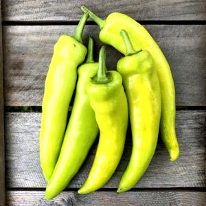 1 Piece (27.0 G) Hungarian Pepper
