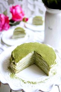 1 piece (28 g) Green Tea Cake
