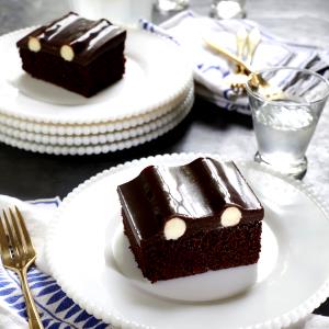 1 piece (50 g) Bumpy Cake
