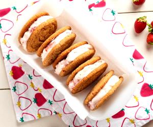 1 Piece Almond Butter And Jam Ice Cream Sandwiches