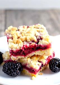 1 Piece Blackberry Crumble