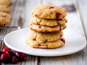 1 Piece Cranberry Walnut Crunch Cookie
