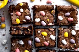 1 piece Easter Egg Brownie