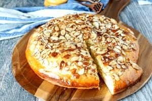 1 Piece Honey Almond Coffee Cake