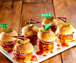 1 Piece Honey Sriracha Turkey Sliders
