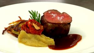 1 Piece Lamb Loin, Roasted, Slo