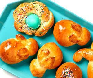 1 Piece Lemony Bunny Bread Rolls
