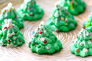 1 Piece Meringue Christmas Trees