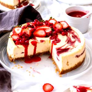 1 Piece Strawberry Swirl Cheesecake