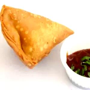 1 piece Vegetable Samosa