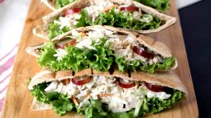 1 pita Tuna Pita