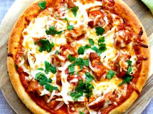 1 pizza (159 g) Indian Tikka Masala Pizza