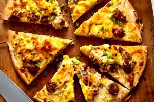 1 pizza (170 g) Breakfast Pizza