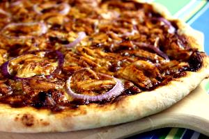 1 pizza (170 g) Culinary Collection Wood Fire Style BBQ Recipe Chicken Pizza