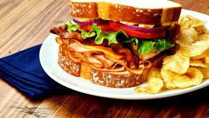 1 Pk Complete Sandwiches, Deli Creations Turkey & Cheddar Dijon