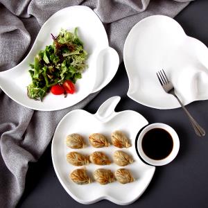 1 plate (175 g) Apple Wonton Plate