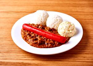 1 plate (369 g) Chili Frank Plate