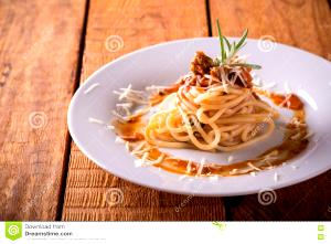 1 plate (794 g) Spaghetti Plate