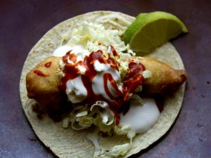 1 plate Cabo Fish Tacos