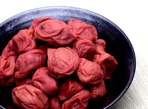 1 Plum Umeboshi Plums