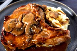 1 pork chop Golden Pork Chops with Mushroom Sauce