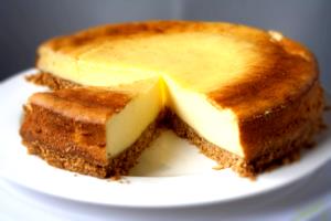 1 portion (92 g) New York Style Cheesecake