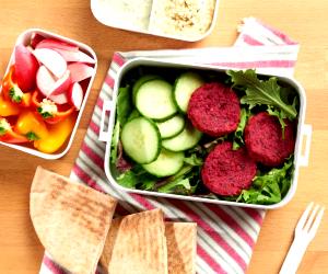 1 Portion Baked Beet Falafel Buddha Bowls