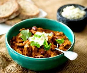 1 Portion Beef Chili With Lemon Feta