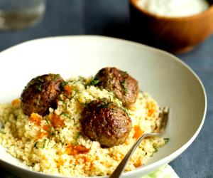 1 Portion Lamb Meatballs With Couscous And Mint Yogurt