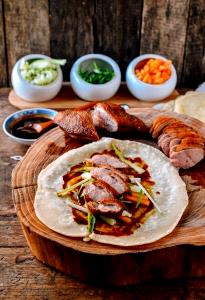 1 Portion Peking-Style Duck Pancakes