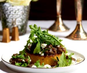 1 Portion Rosemary Polenta With Mushrooms