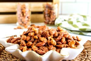 1 Portion Sweet And Spiced Nuts