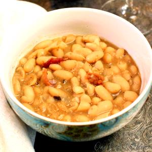 1 Portion White Bean Soup