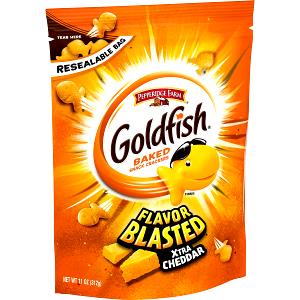 1 pouch (26 g) Goldfish Flavor Blasted Xtra Cheddar Baked Snack Crackers (Pouch)