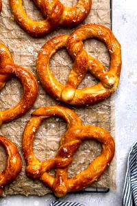 1 pretzel Original Pretzel without Butter