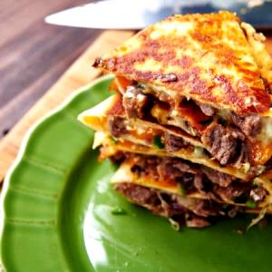 1 quesadilla (100 g) Breakfast Quesadilla Steak