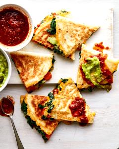 1 quesadilla (565 g) Veggie Quesadilla