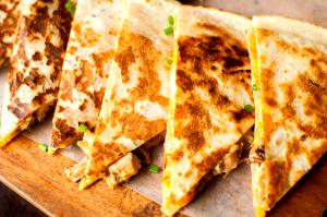 1 quesadilla Kids Cheese Quesadilla