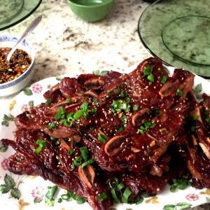 1 rib piece (110 g) Korean Style Beef Short Ribs