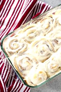 1 roll (111 g) Cinnamon Rolls