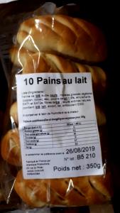 1 roll (125 g) Pain Au Lait