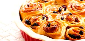 1 Roll (2-3/4" Square) Cinnamon Sweet Rolls (with Raisins)