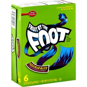 1 roll (21 g) Fruit By The Foot - Razzle Blue Blitz