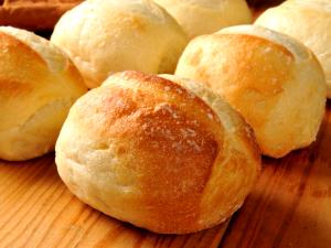 1 roll (28 g) Dinner Roll