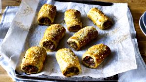 1 roll (32 g) Sausage Wrap Rolls