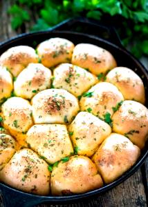 1 roll (36 g) Pull Apart Bread