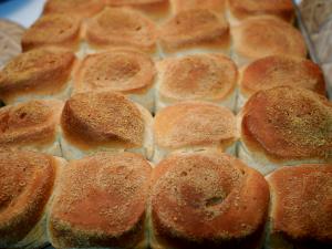 1 roll (45 g) Wheat Pan De Sal