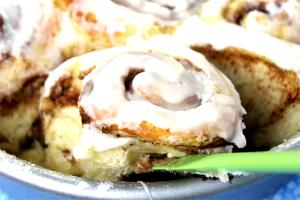 1 Roll Cinnamon Roll, Sweet, Cp
