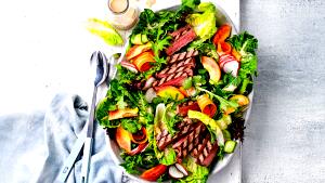 1 salad (1 oz) BBQ Beef Salad