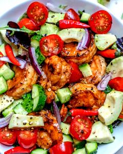1 salad (100 g) Grilled Shrimp Chile Lime Salad